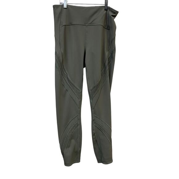 Lululemon Bootcamp Ready Tight 25" Green Sage SZ 10 - Picture 2 of 8